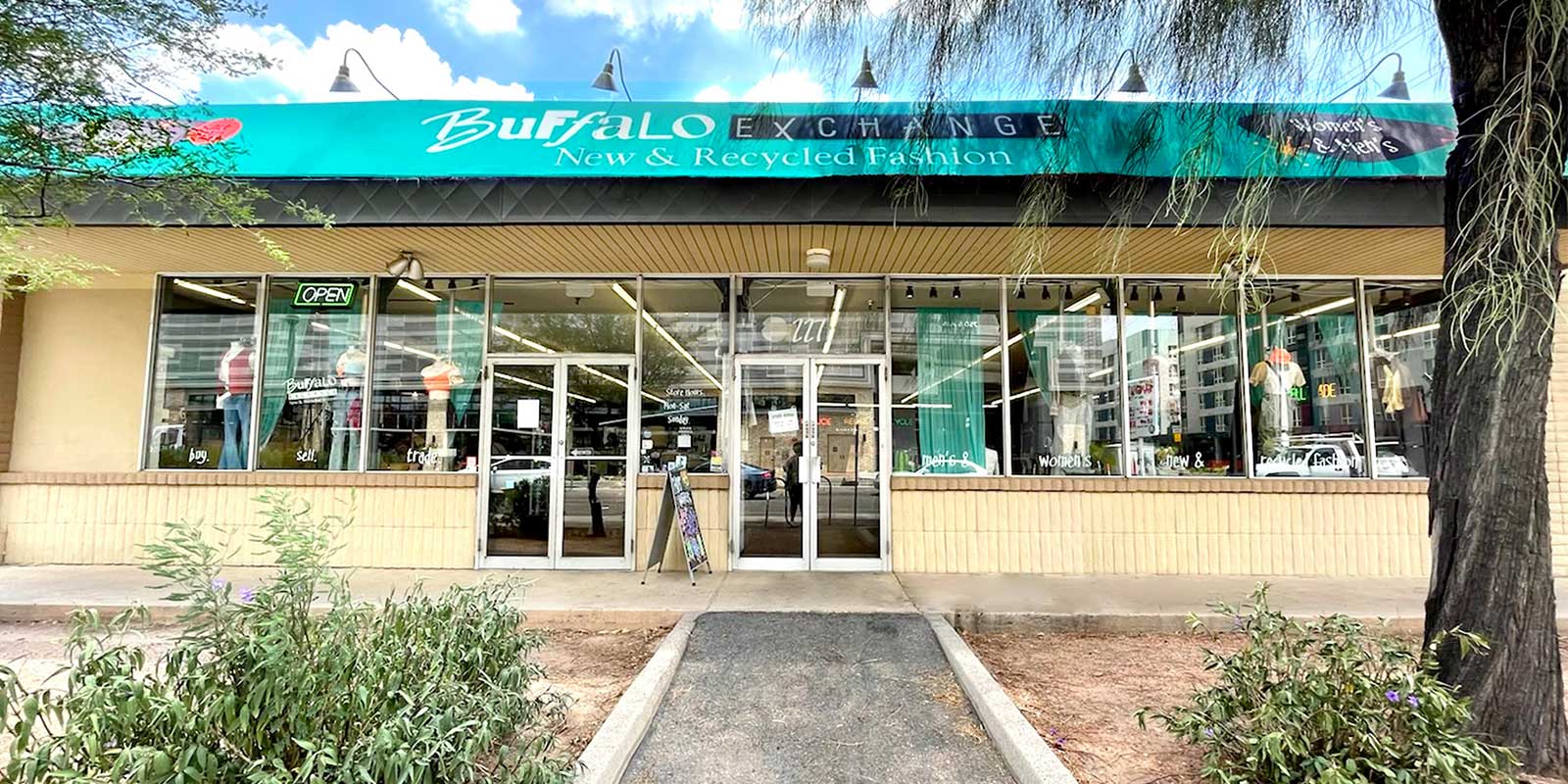 Store front of Buffalo Exchange Tempe